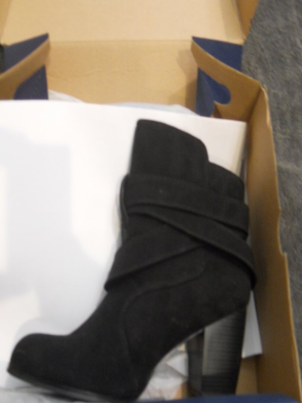 american eagle booties - Picture 5 of 5